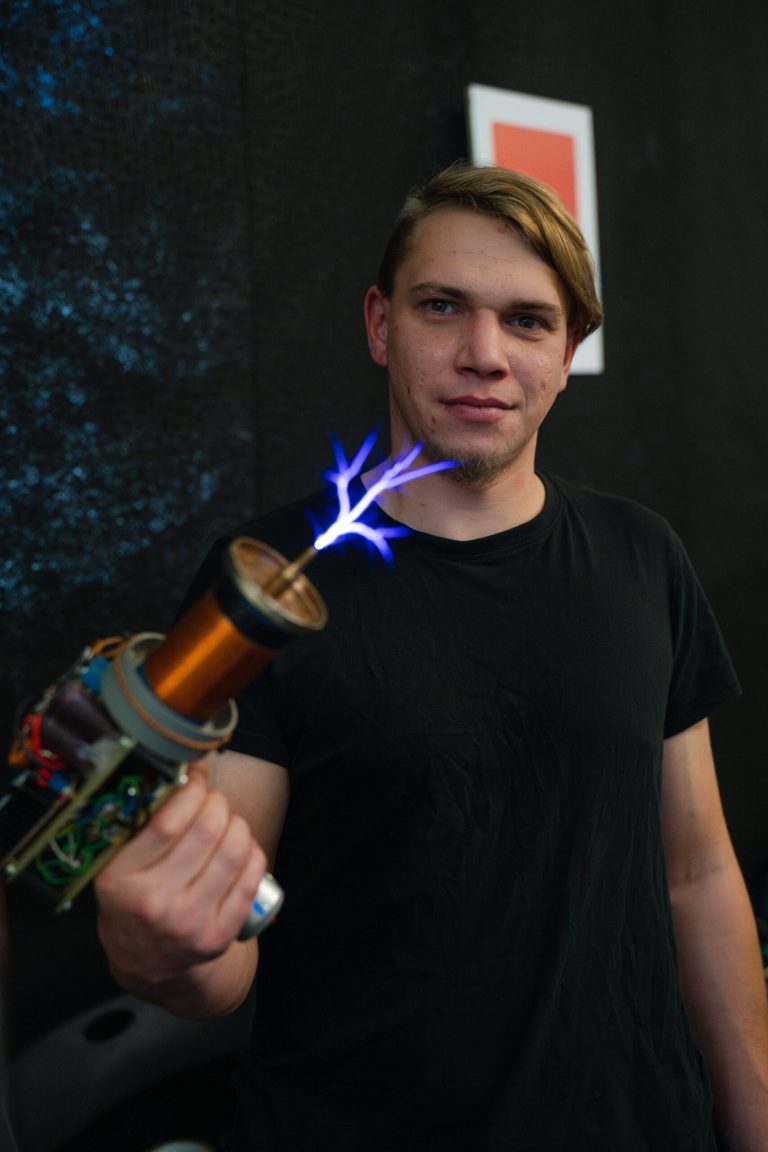 Maker Faire Brno 2024 - brno24-plasmagun